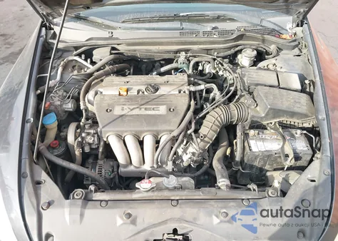 2005 Honda Accord 2.4 Lx from USA, damaged, VIN 1HGCM56455A170169